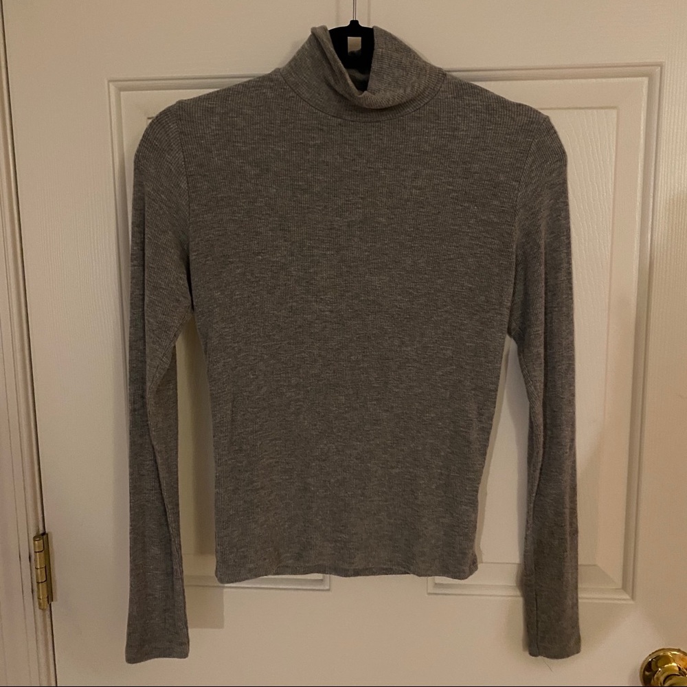 Brandy Melville Grey Turtleneck